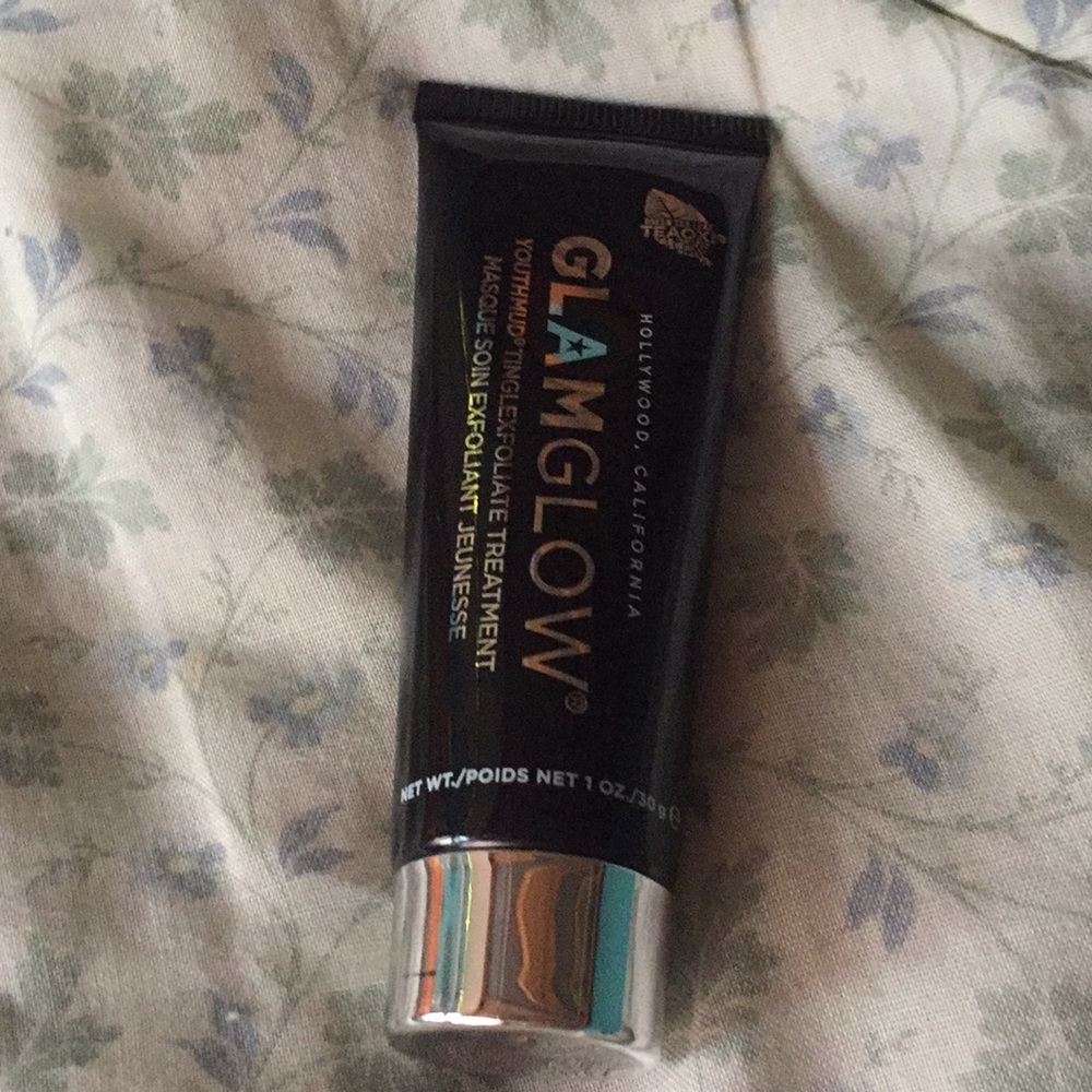 GlamGlow Face Mask Exfloiater